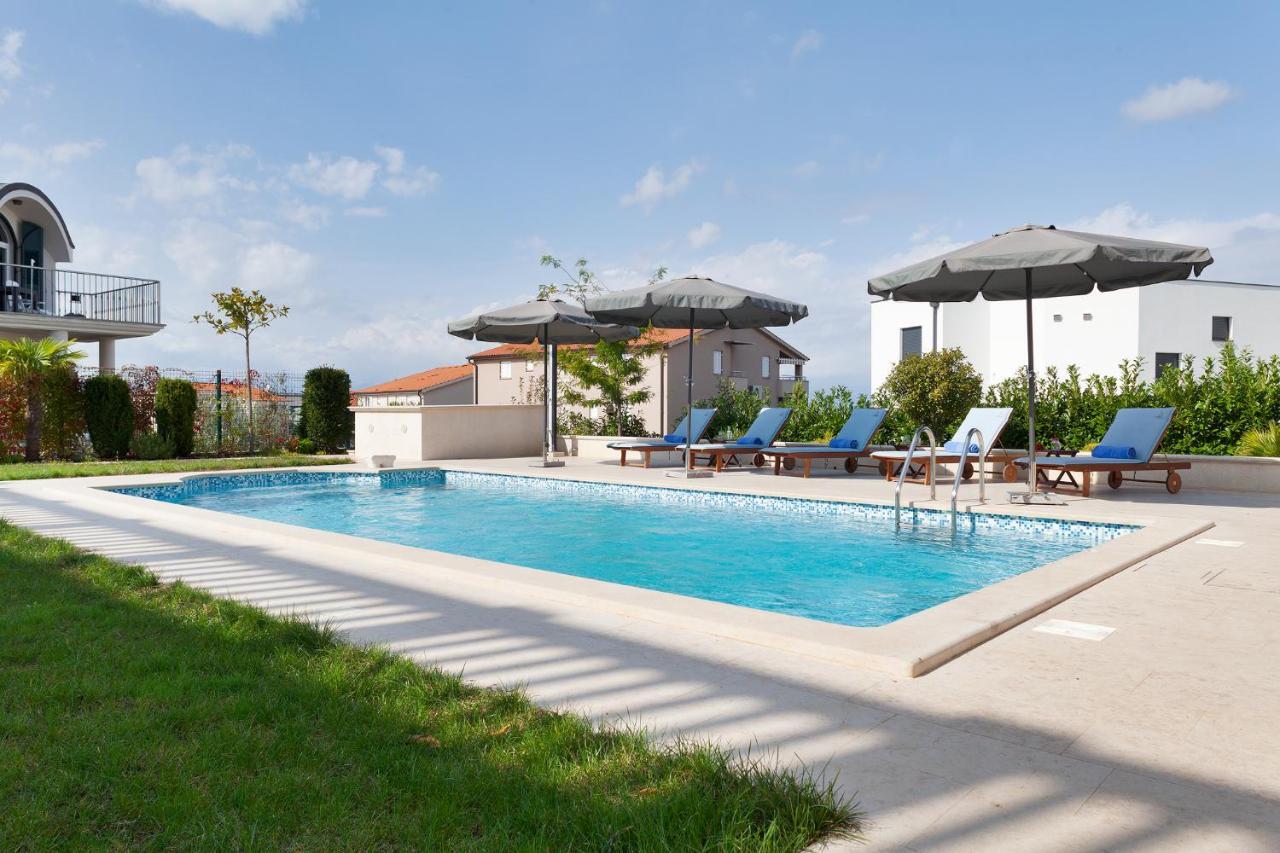 Deluxe Apartments Vila Carissa Malinska Eksteriør billede
